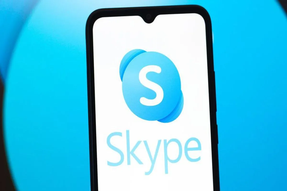 تطبيق سكايب
